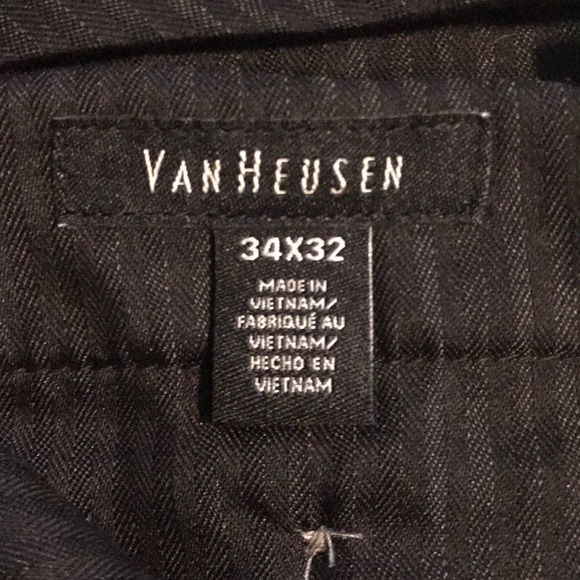 VanHeusen 34x32 pants. - Picture 2 of 4